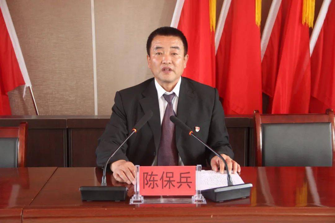四子王旗東八號(hào)鄉(xiāng)領(lǐng)導(dǎo)團(tuán)隊(duì)引領(lǐng)鄉(xiāng)村振興的最新動(dòng)態(tài)。