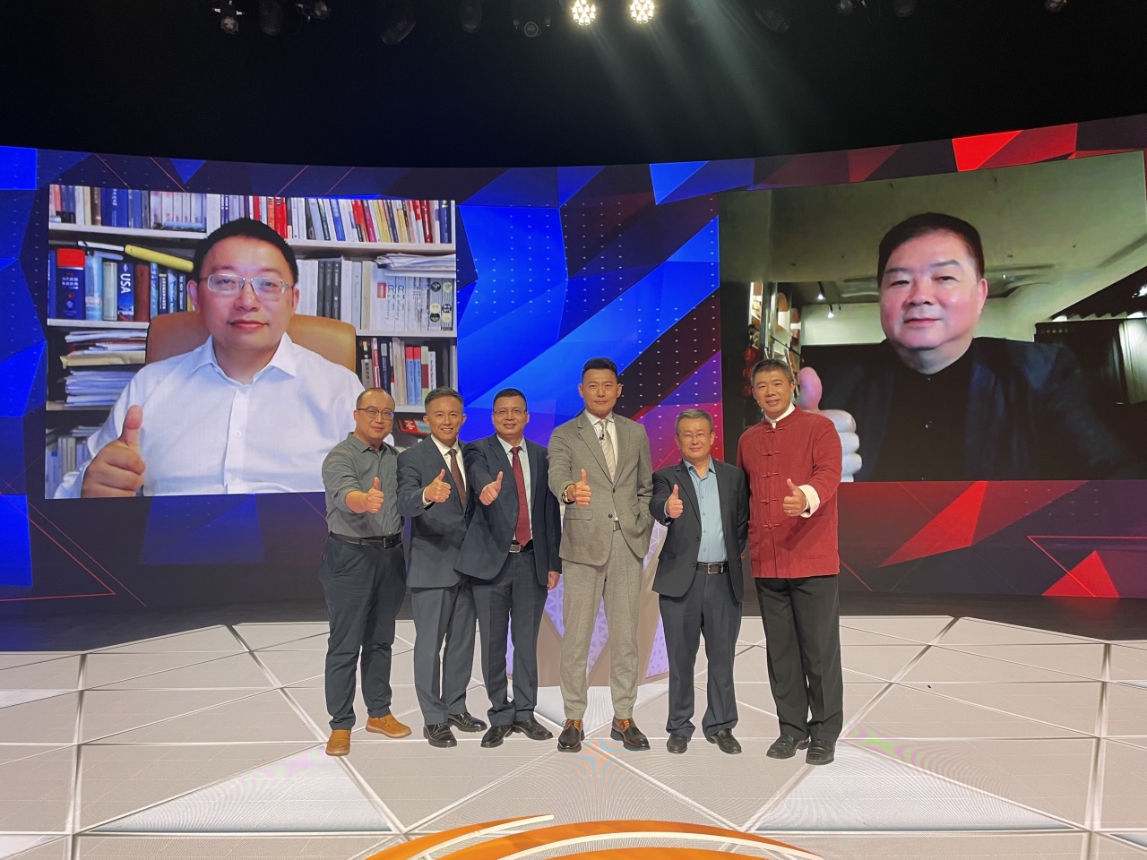 最新一虎一席談，聚焦社會(huì)熱點(diǎn)，探討民生話題